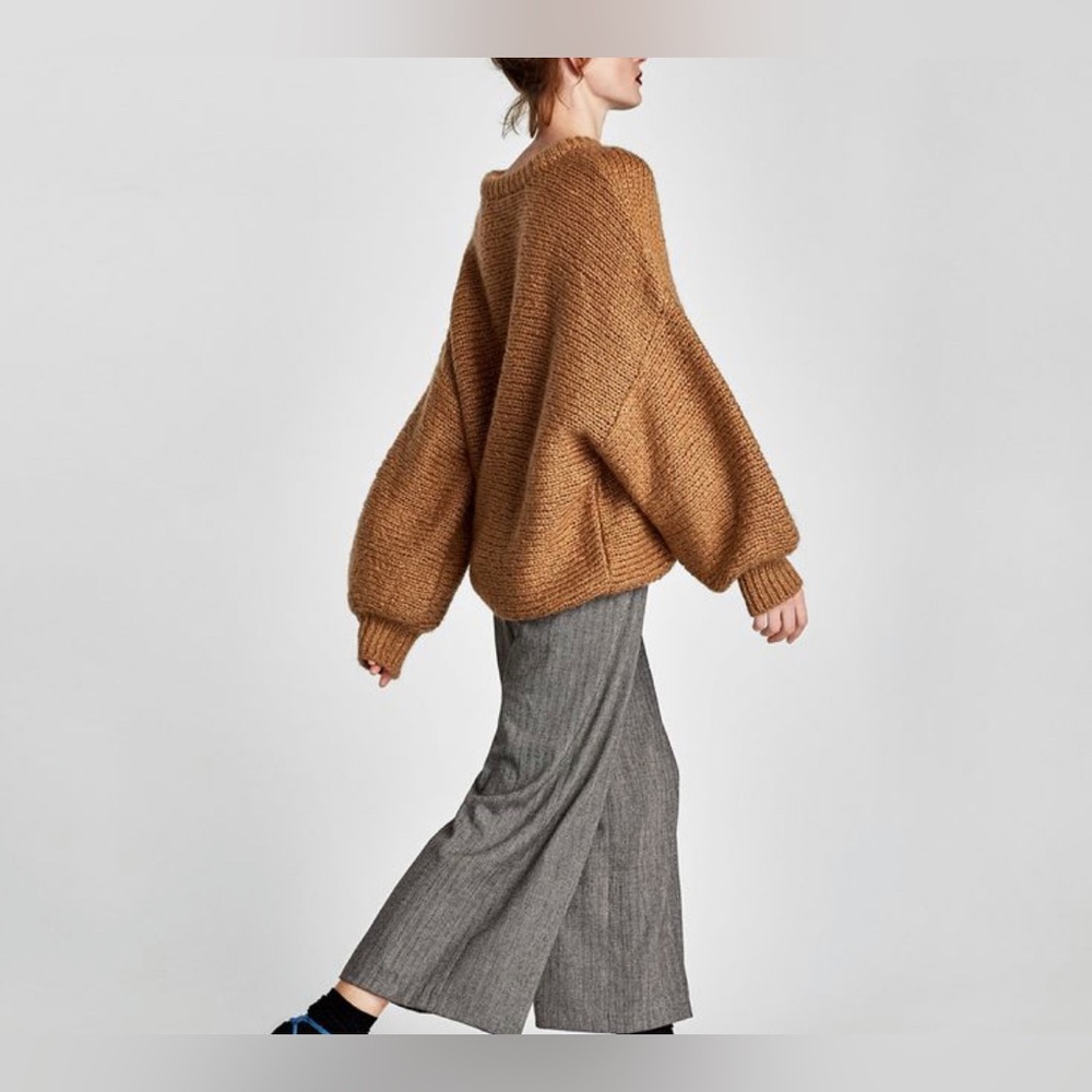 Zara Gray Straight Leg Pants
